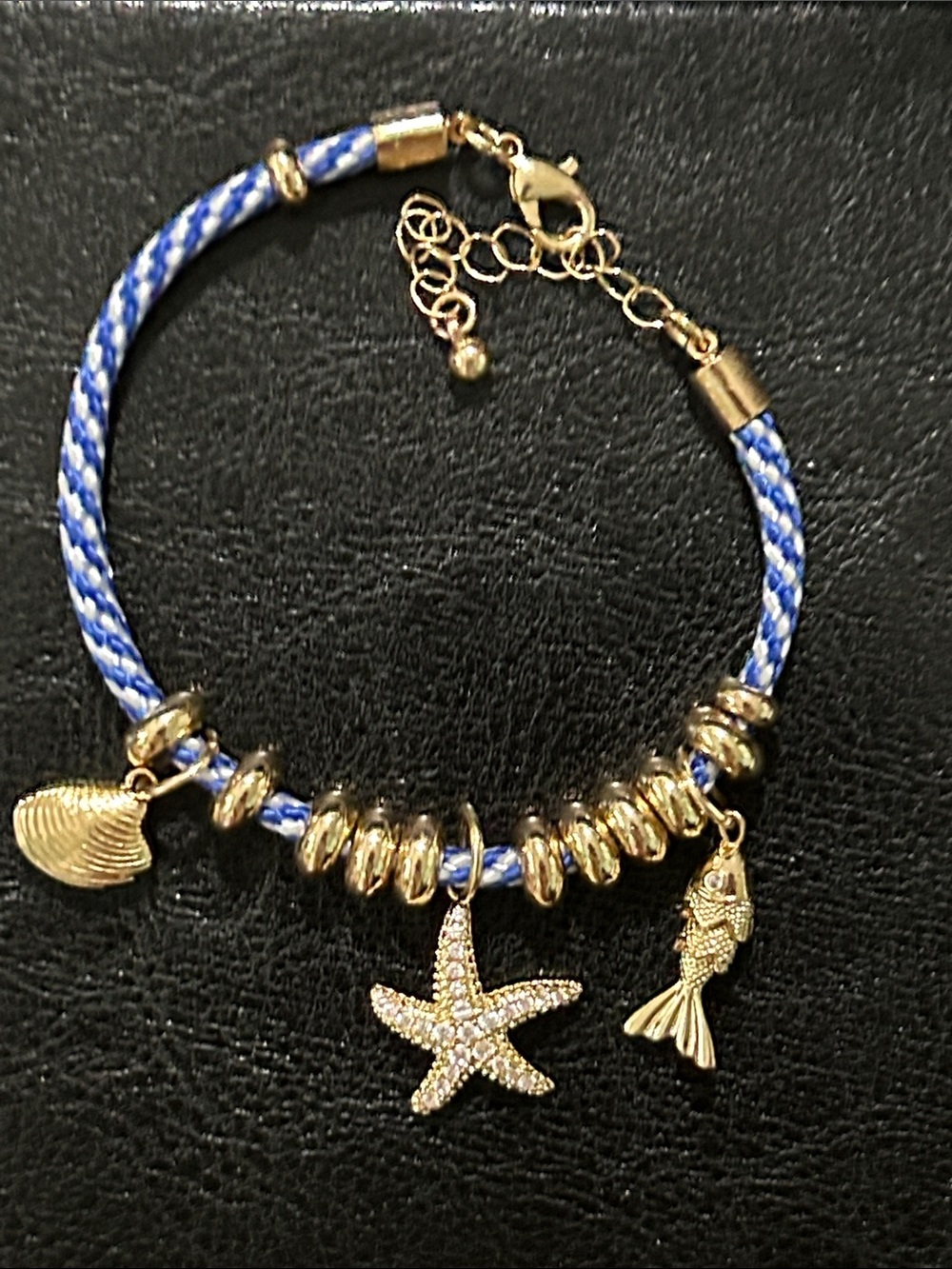 House of Harlow 1960 Blue and Gold Starfish Charm Bracelet Free Clam Earrings!
